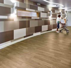 Forbo SureStep Wood 18942 natural oak фото 3 | FLOORDEALER