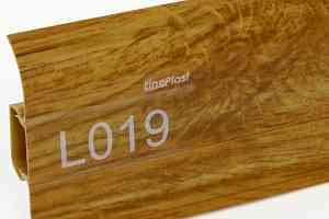 Плинтус Плинтус с мягким краем LinePlast L019 фото  | FLOORDEALER