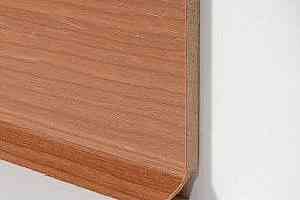Плинтус Плинтус на деревянной основе Dollken S-60 flex life top 2539 (D260) Вишня фото  | FLOORDEALER