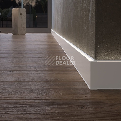 Плинтус Cubica LS80 со свето-прозрачной вставкой для Led подсветки 1160 фото 2 | FLOORDEALER