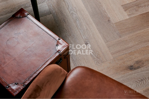 Кварцвиниловые полы Vinilam Parquet Herringbone Glue 2.5мм IS11199 Паркет Венецианский Glue фото 1 | FLOORDEALER